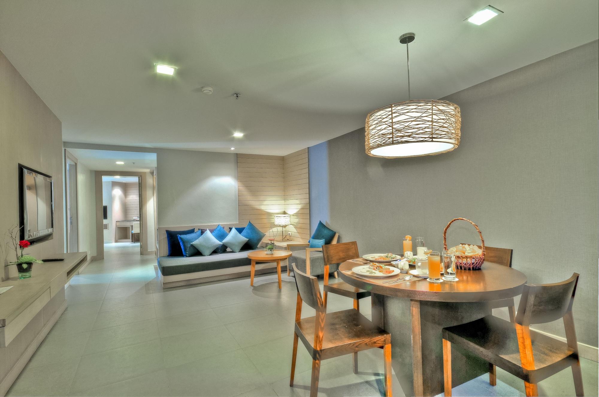 Ashlee Heights Hotel Patong מראה חיצוני תמונה