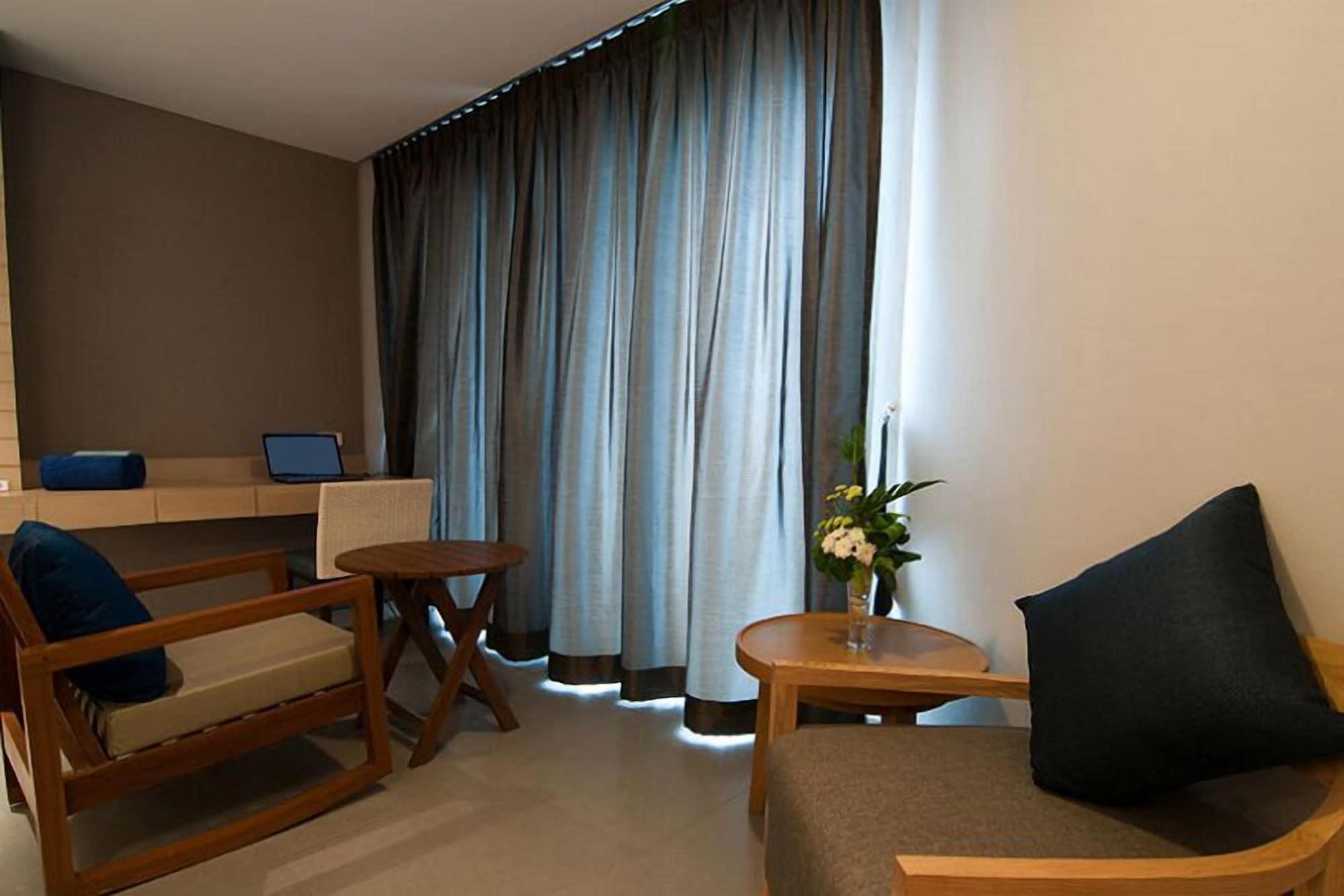 Ashlee Heights Hotel Patong מראה חיצוני תמונה